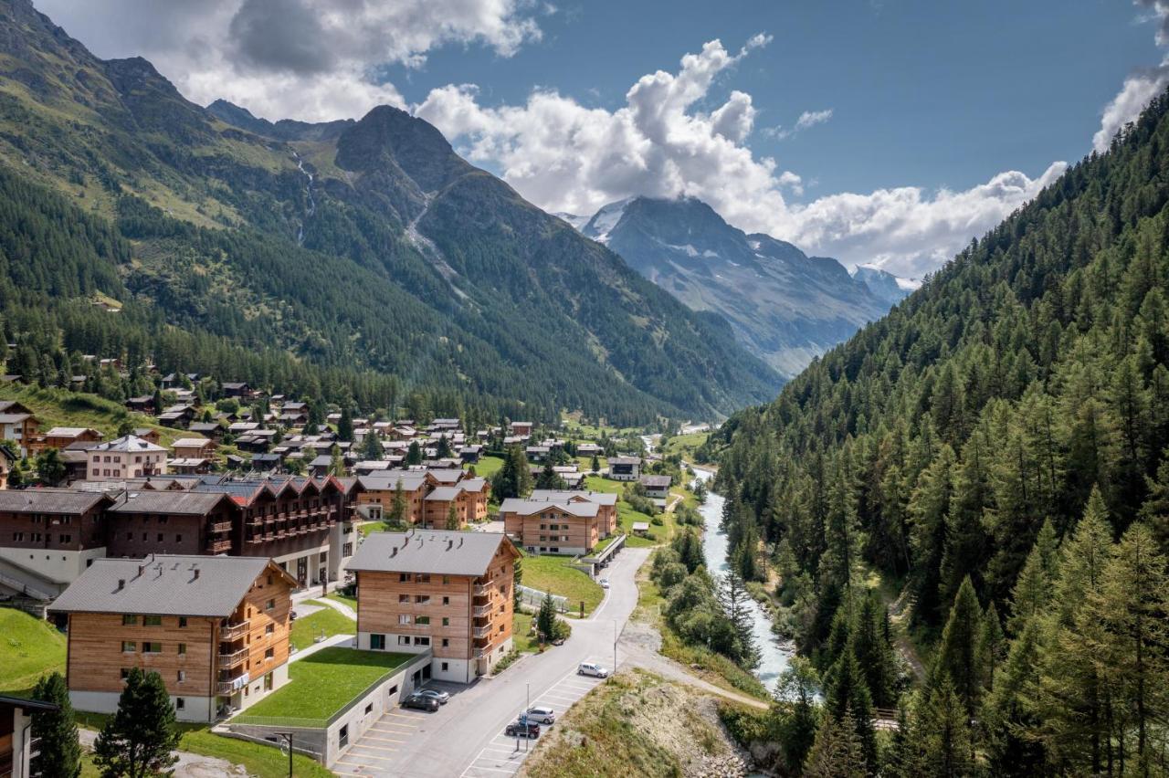Swisspeak Resorts Ціналь Екстер'єр фото