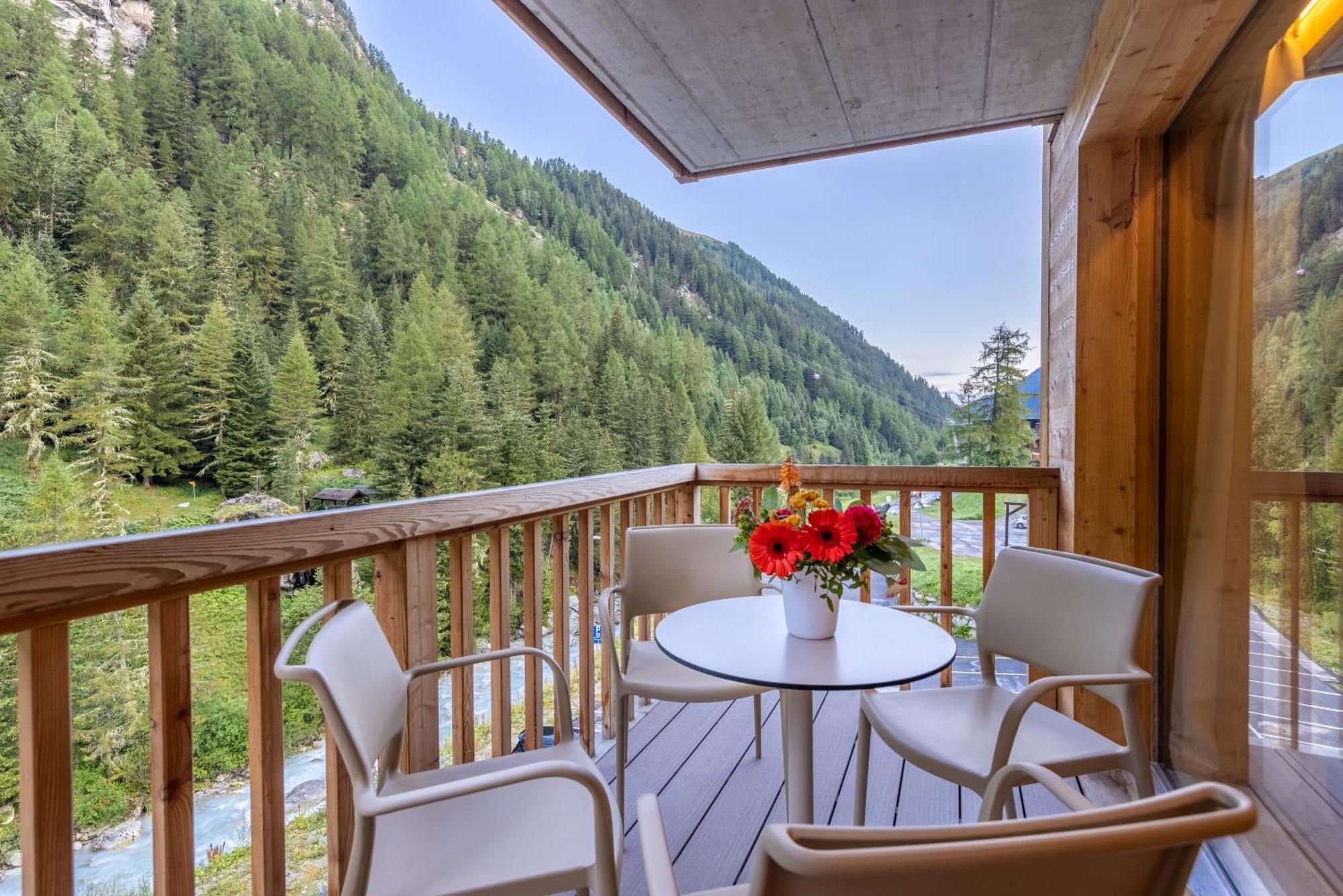 Swisspeak Resorts Ціналь Екстер'єр фото